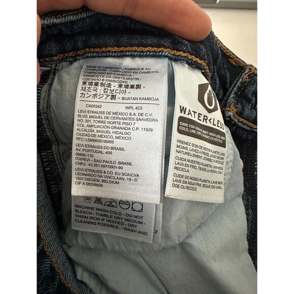 Levi's Wedgie Straight Button Fly Medium Wash Blue Jeans High Rise Women's 25 - Picture 8 of 10